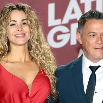 Alejandro Sanz y Candela Márquez ¡Amor a la vista! Sanz y Márquez confirman su romance en los Latin Grammy