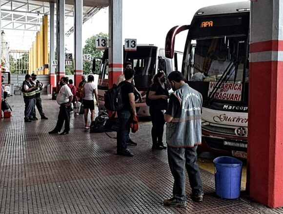 Denuncian Aumento de Tarifas de Transporte: Usuarios Indignados