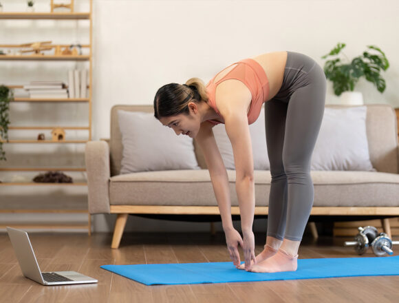 ejercicio en casa Ejercicios Sencillos para Cuerpo Fuerte y Flexible