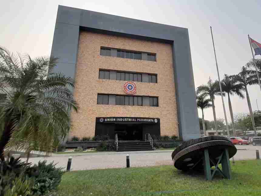 UIP UIP rechaza propuesta de reducir horas laborales