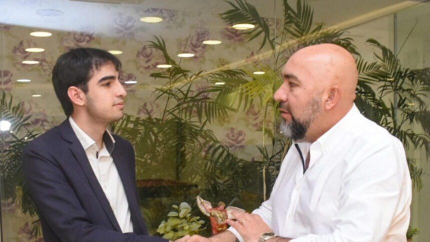 beto ovelar Arévalo Consolida Poder en Derecho UNA