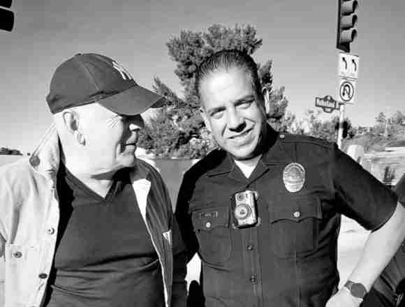 bruce Bruce Willis agradece a bomberos de Los Ángeles
