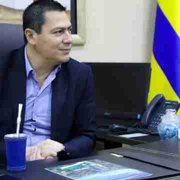 carlos echeverria Echeverría Desafía a Farías en Luque