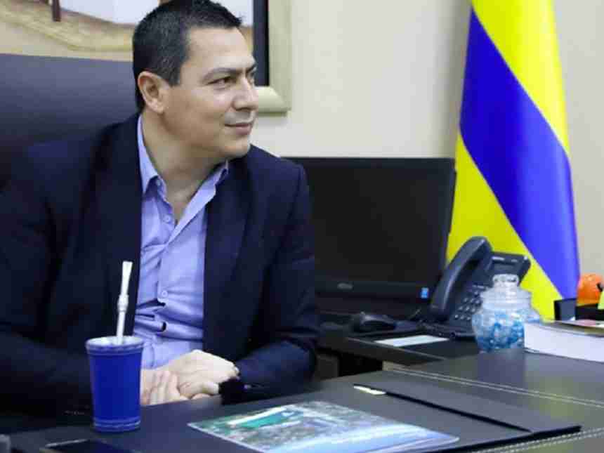 carlos echeverria Echeverría Desafía a Farías en Luque