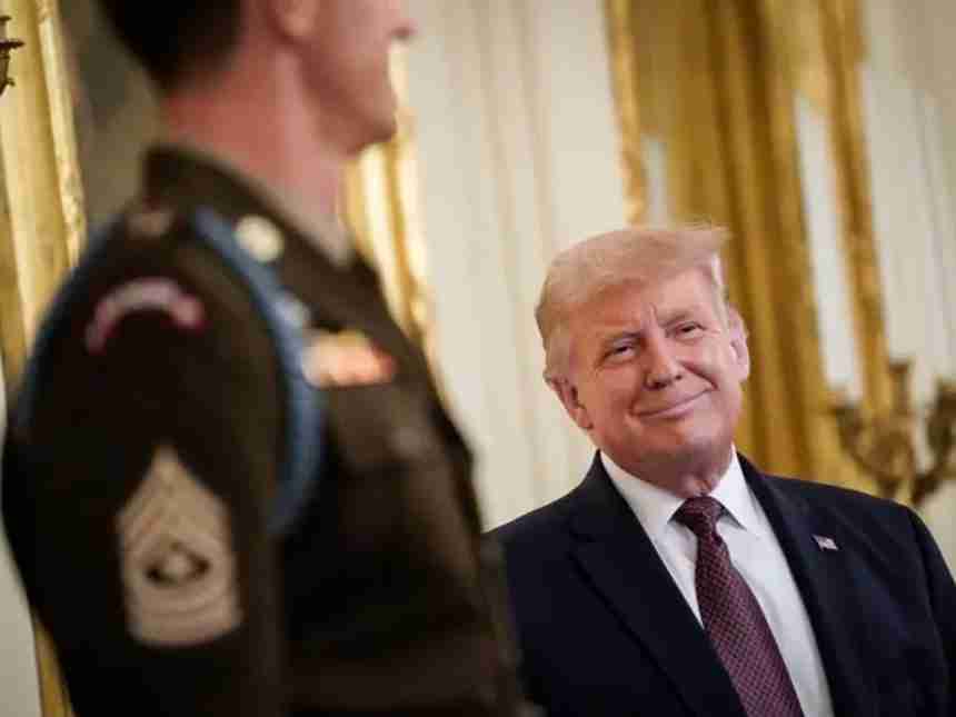 trumo dinamarca Dinamarca enfrenta amenazas de Trump sobre Groenlandia