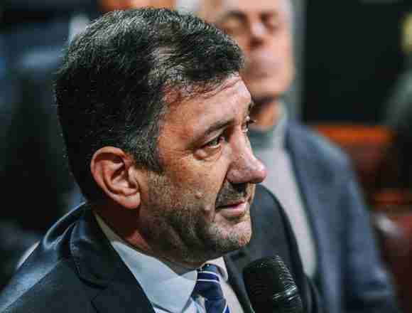 Edgardo Kueider Seprelad denuncia a UIF por filtración de datos de Kueider