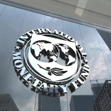 FMI alerta: migración impulsa productividad económica