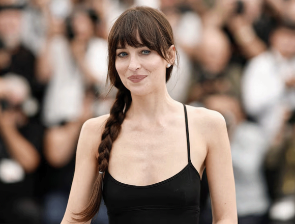 dakota Dakota Johnson cuestiona el amor tradicional en Cannes
