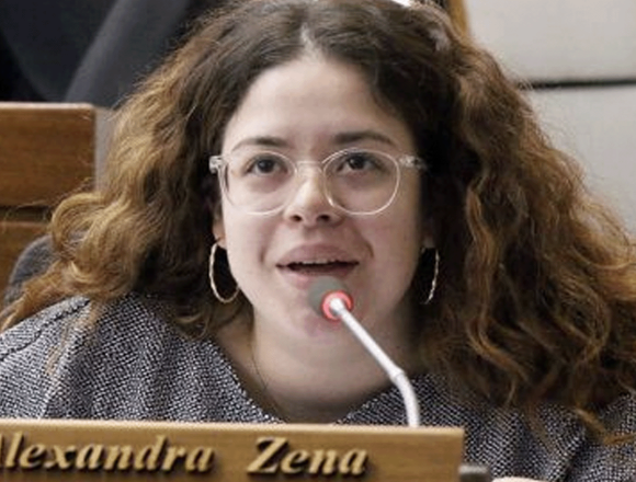 incauta Incautan cheques a madre de diputada