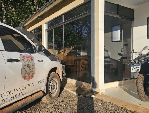 policias Imputan policías y abogada por supuesta extorsión