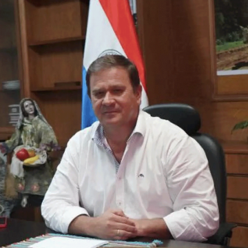 Intendente de Lambaré denunciado por reparaciones escolares