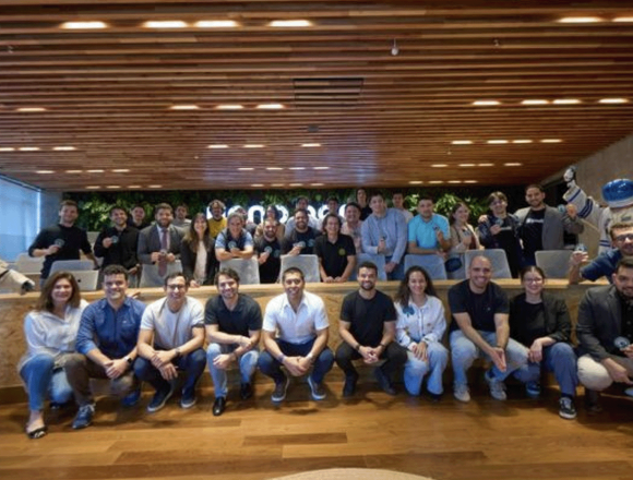 moonshot Moonshot 2025: 10 finalistas rumbo a Silicon Valley