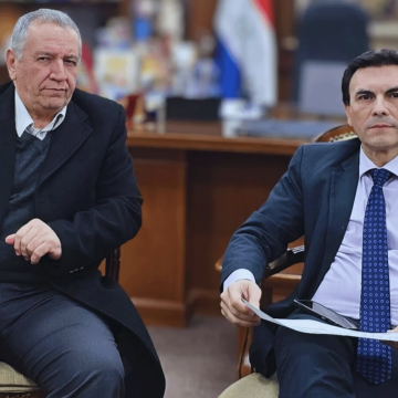 Pereira promete pagar deuda a jubilados