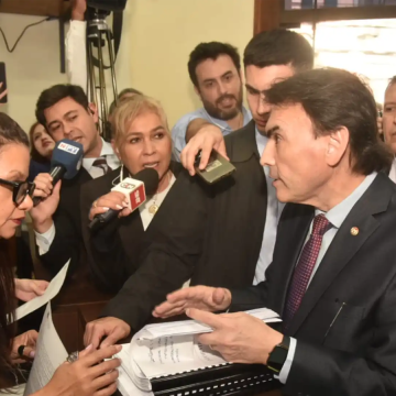 Informe final revela debacle financiera municipal