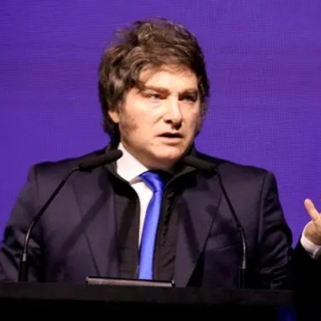 Milei enfrenta escándalos por corrupción interna