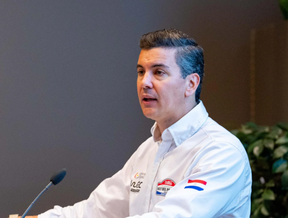 peña Peña impulsa a Paraguay como hub forestal