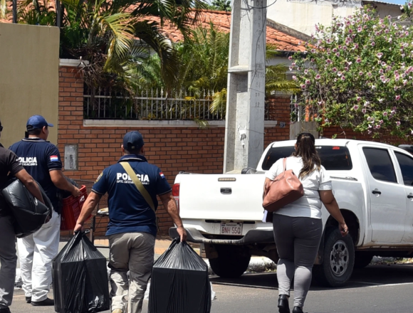 abogada Abogada denuncia nuevas amenazas de la mafia de pagarés
