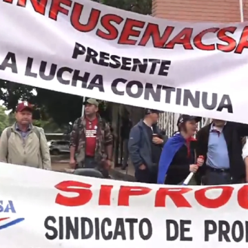 Funcionarios de Senacsa inician huelga nacional