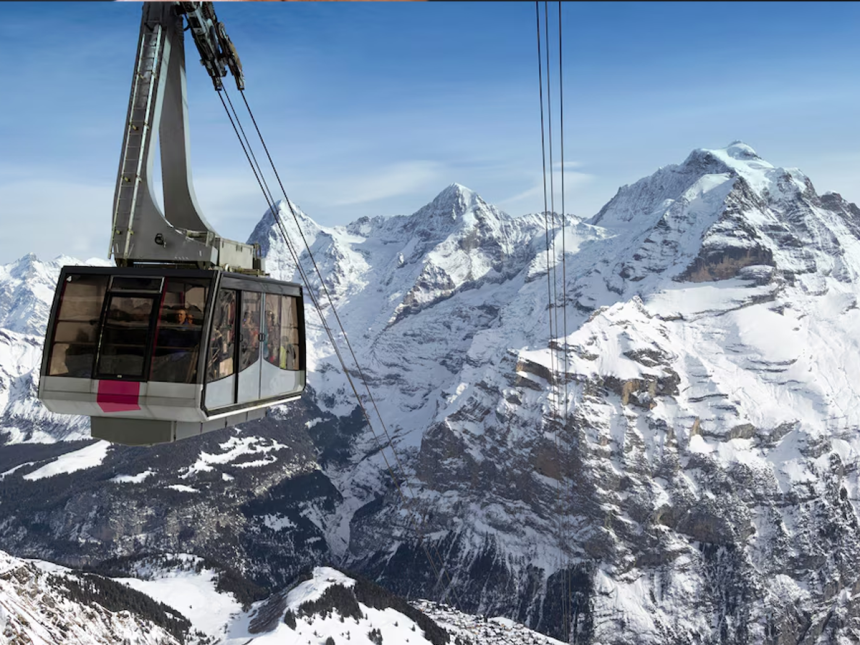 zcasi Casi cien personas atrapadas en teleférico italiano